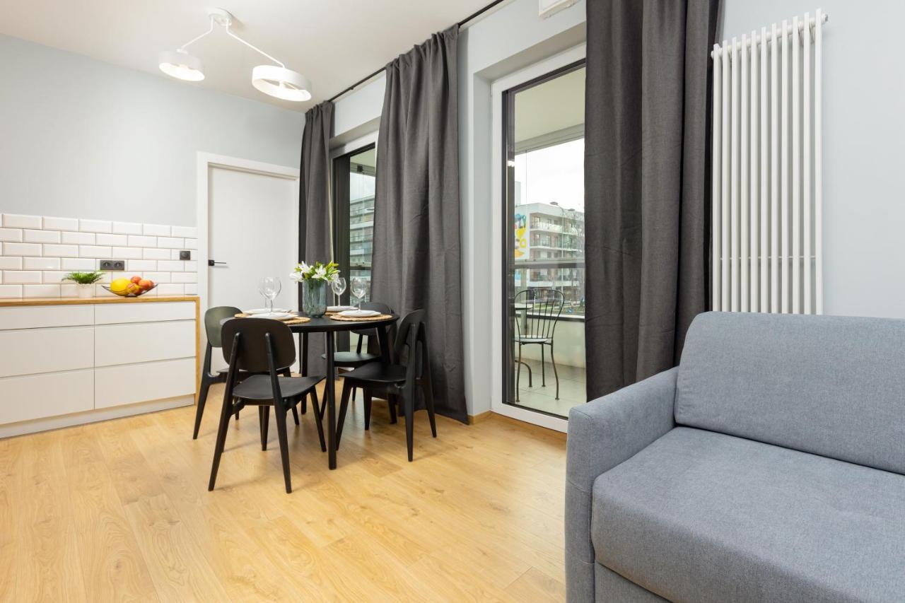 Artistic Zoliborz Apartments By Noclegi Renters Варшава Экстерьер фото